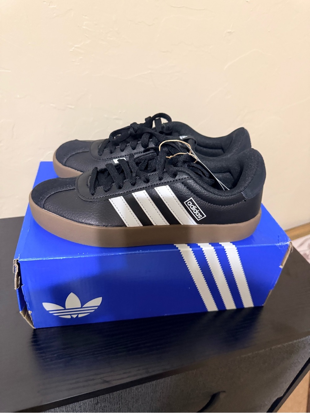adidas VL Court 3.0 Sneakers